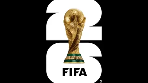 斯特拉斯堡主帅看好巴黎欧冠前景：认准其为热门之选